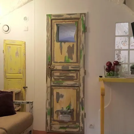 Studio Original Coeur Du Vieil Picholine Apartment